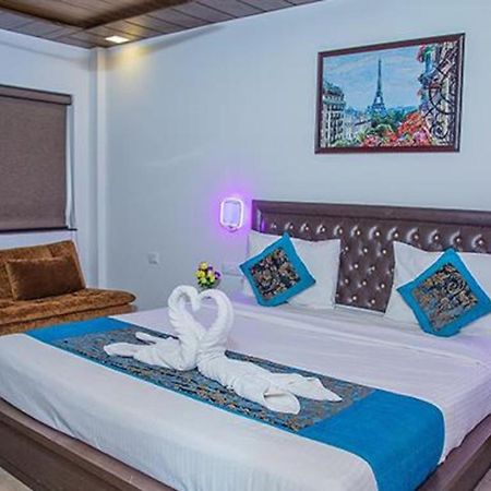 Fabhotel La Gracia Resort Morjim Ngoại thất bức ảnh